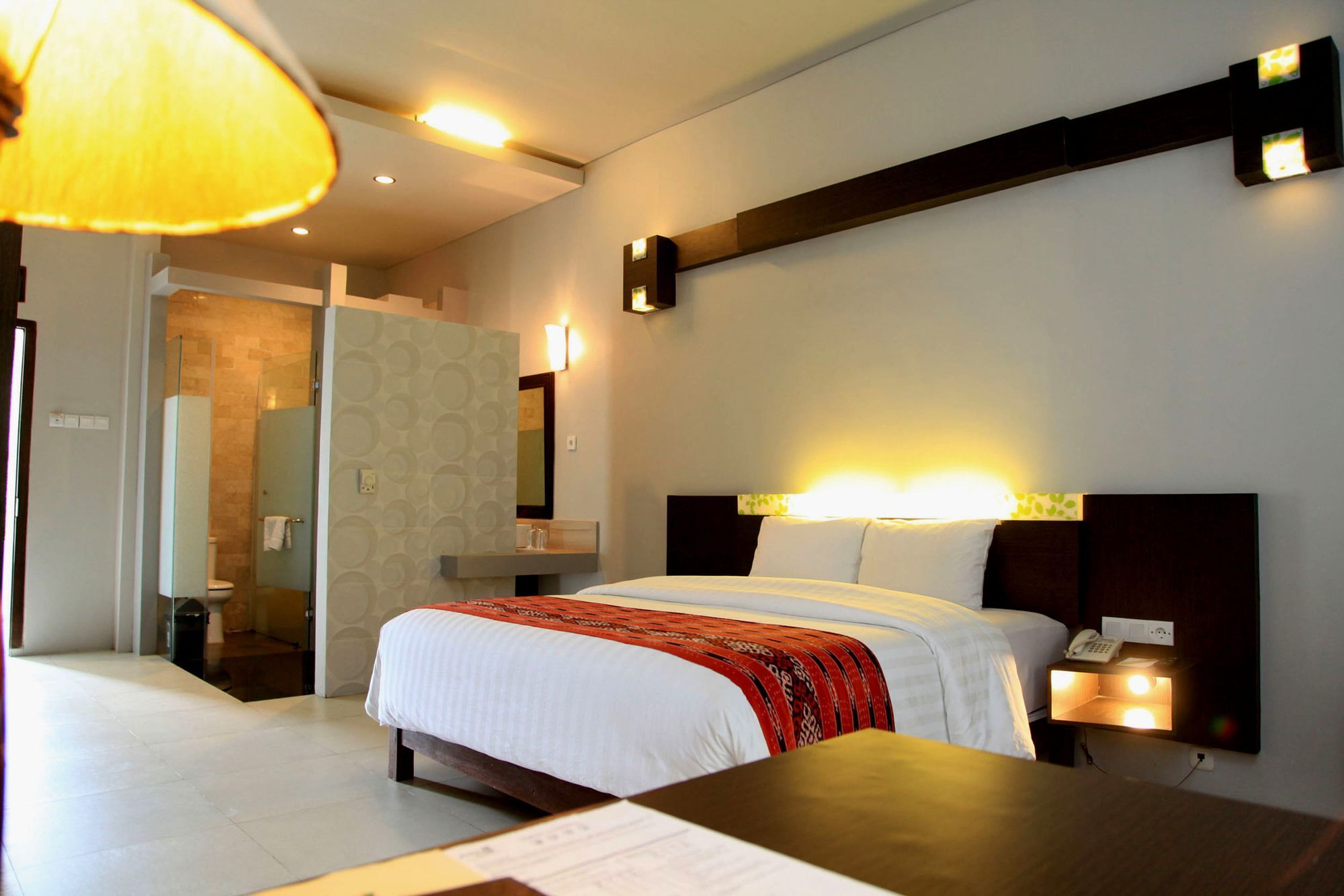 บูกิต ดวน โฮเต็ล แอนด์ รีสอร์ต Hotel เกอดีรี ภายนอก รูปภาพ