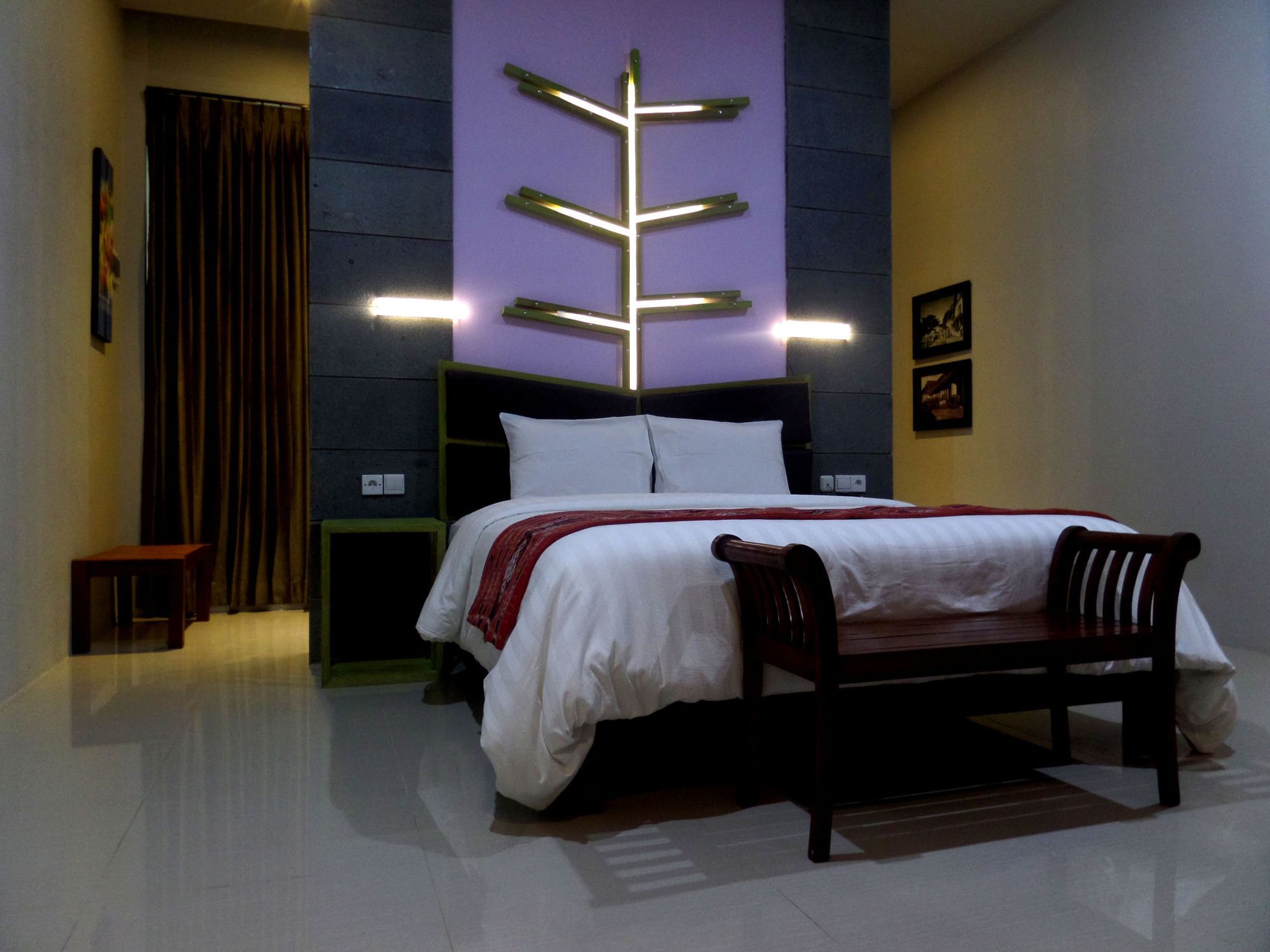 บูกิต ดวน โฮเต็ล แอนด์ รีสอร์ต Hotel เกอดีรี ภายนอก รูปภาพ