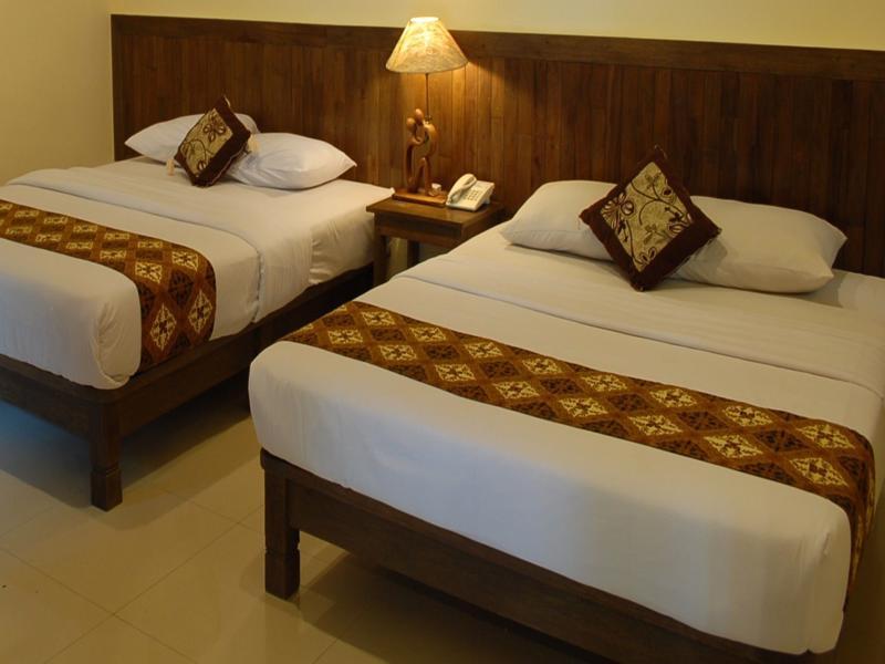 บูกิต ดวน โฮเต็ล แอนด์ รีสอร์ต Hotel เกอดีรี ภายนอก รูปภาพ